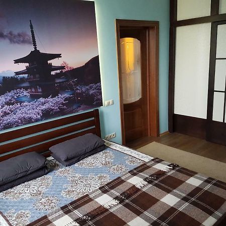 Rising Sun Apartment Мінськ Екстер'єр фото