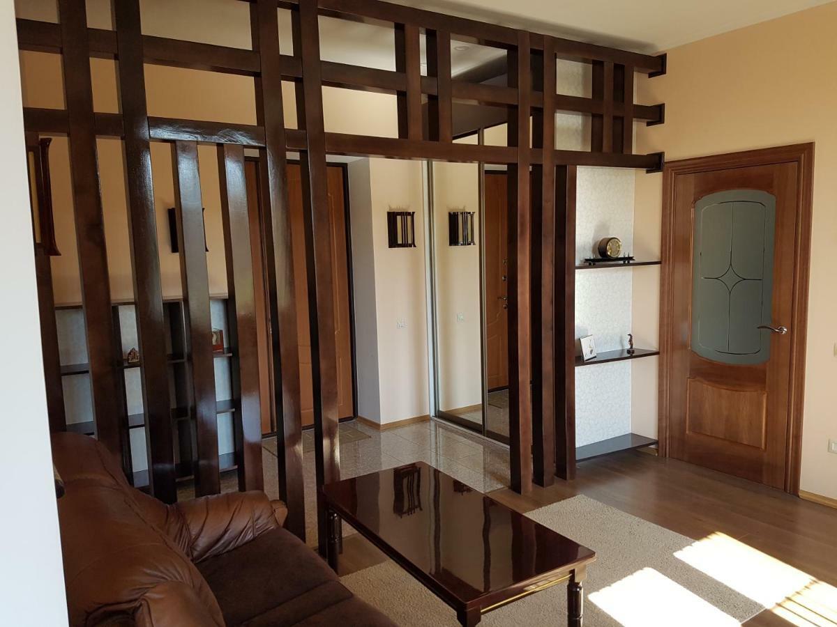 Rising Sun Apartment Мінськ Екстер'єр фото