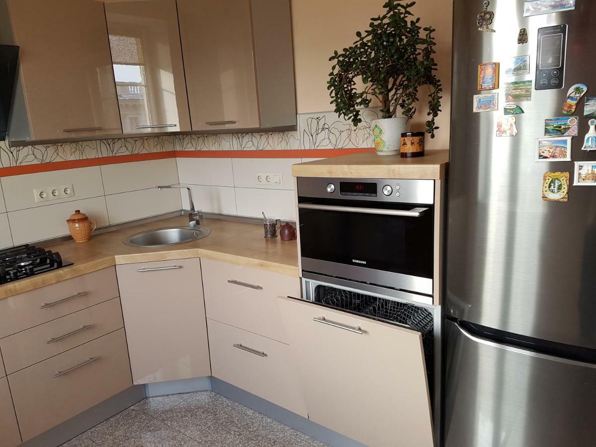 Rising Sun Apartment Мінськ Екстер'єр фото